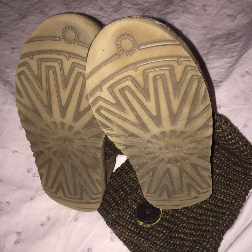 ugg boots - Picture 4 of 4